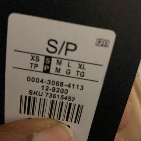 Windsor Beige corset  crop tank with Black velvet Floral print in size small new - Picture 9 of 9